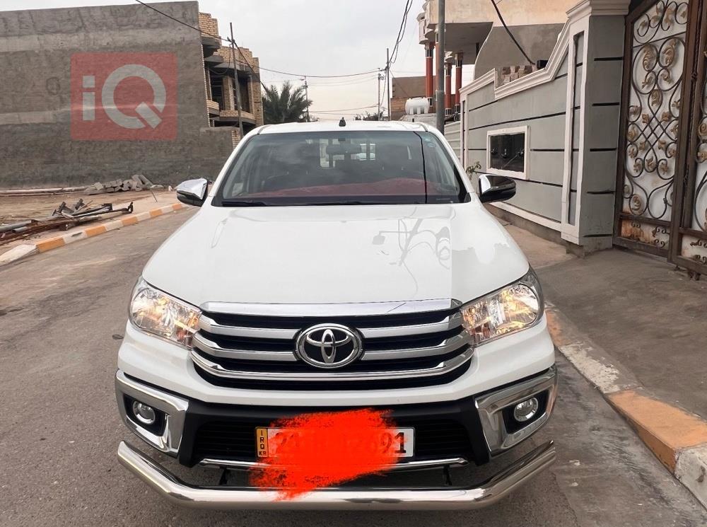 تويوتا هايلوكس